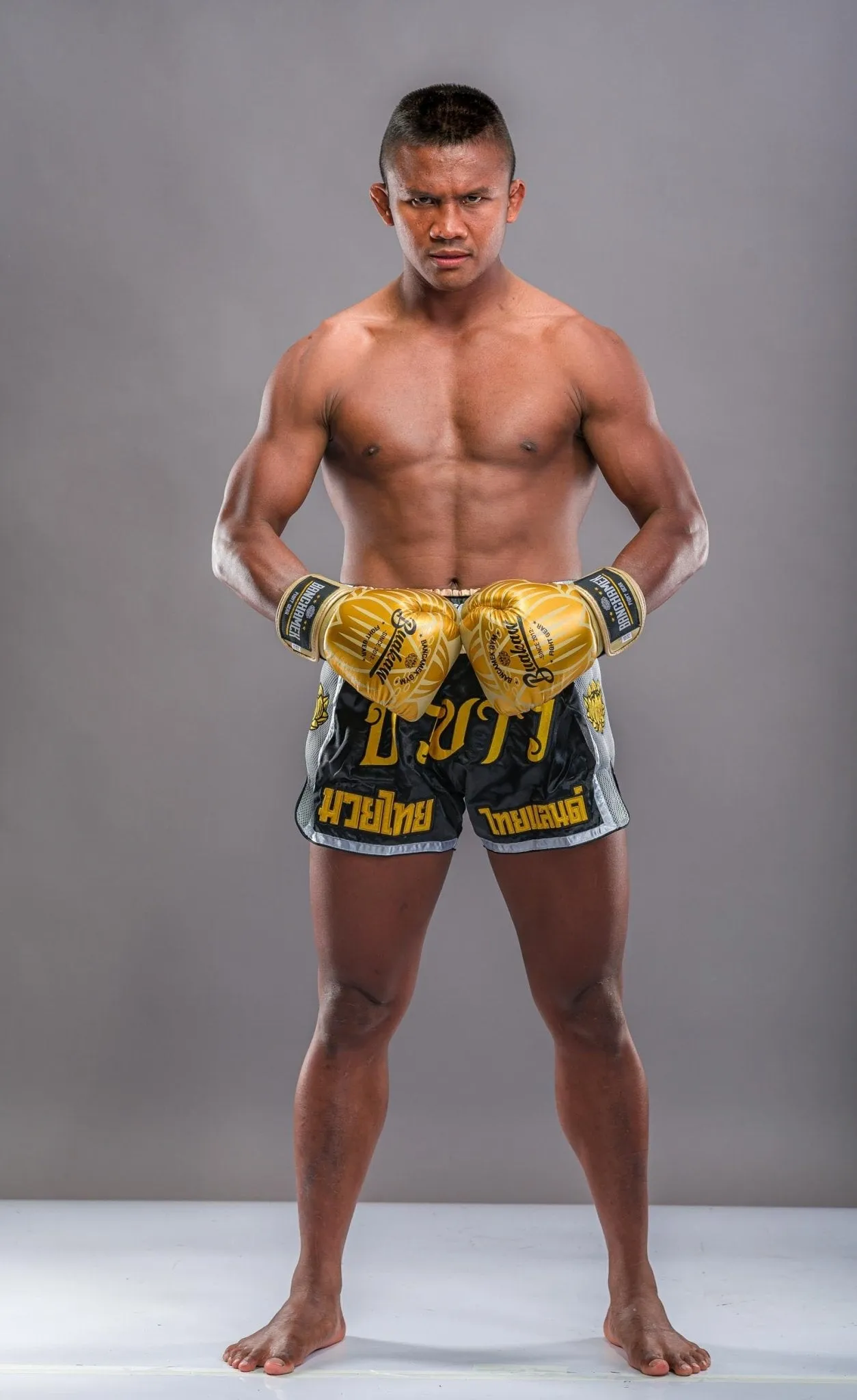 Buakaw ShortsBFG1-2 BLACK/GOLD/GREY
