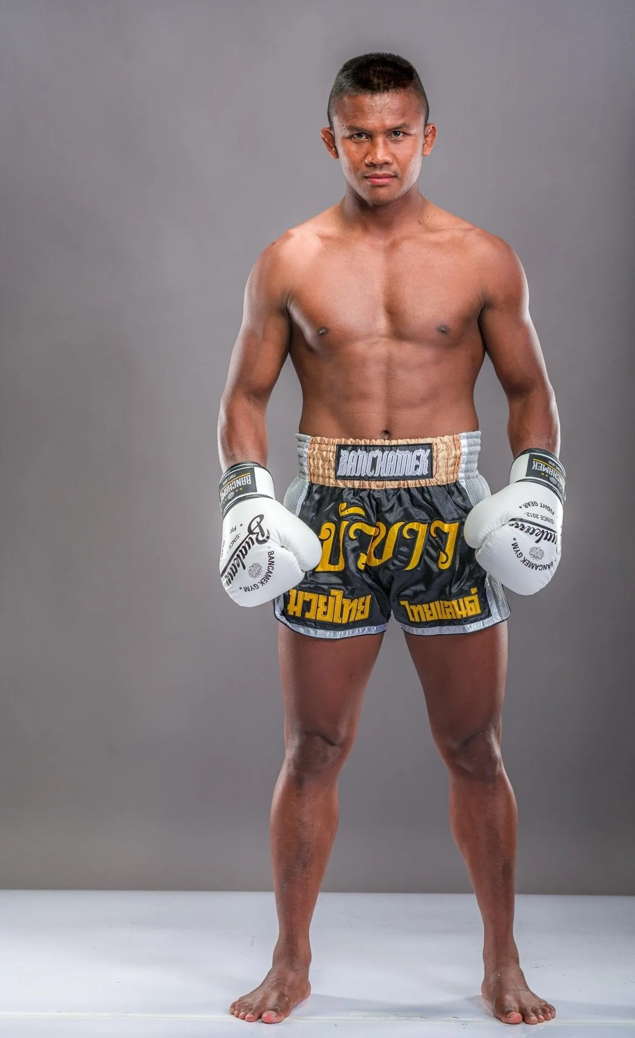 Buakaw ShortsBFG1-2 BLACK/GOLD/GREY