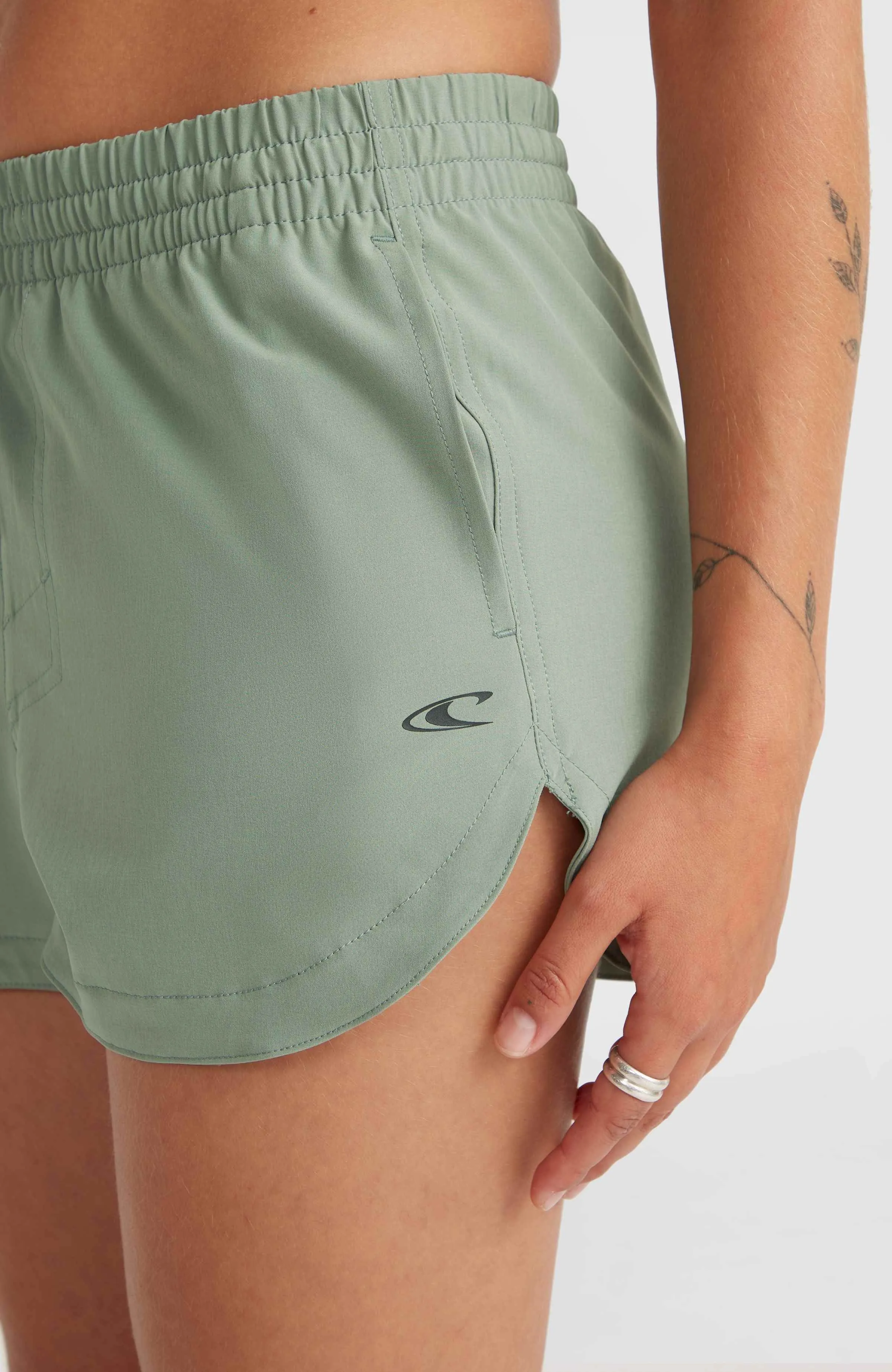 Essentials Bidart 11\" Swimshorts | Lily Pad"