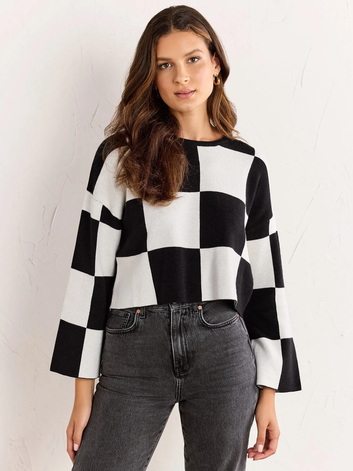 Long-Sleeve Cropped Checkerboard Pullover - Papermoon