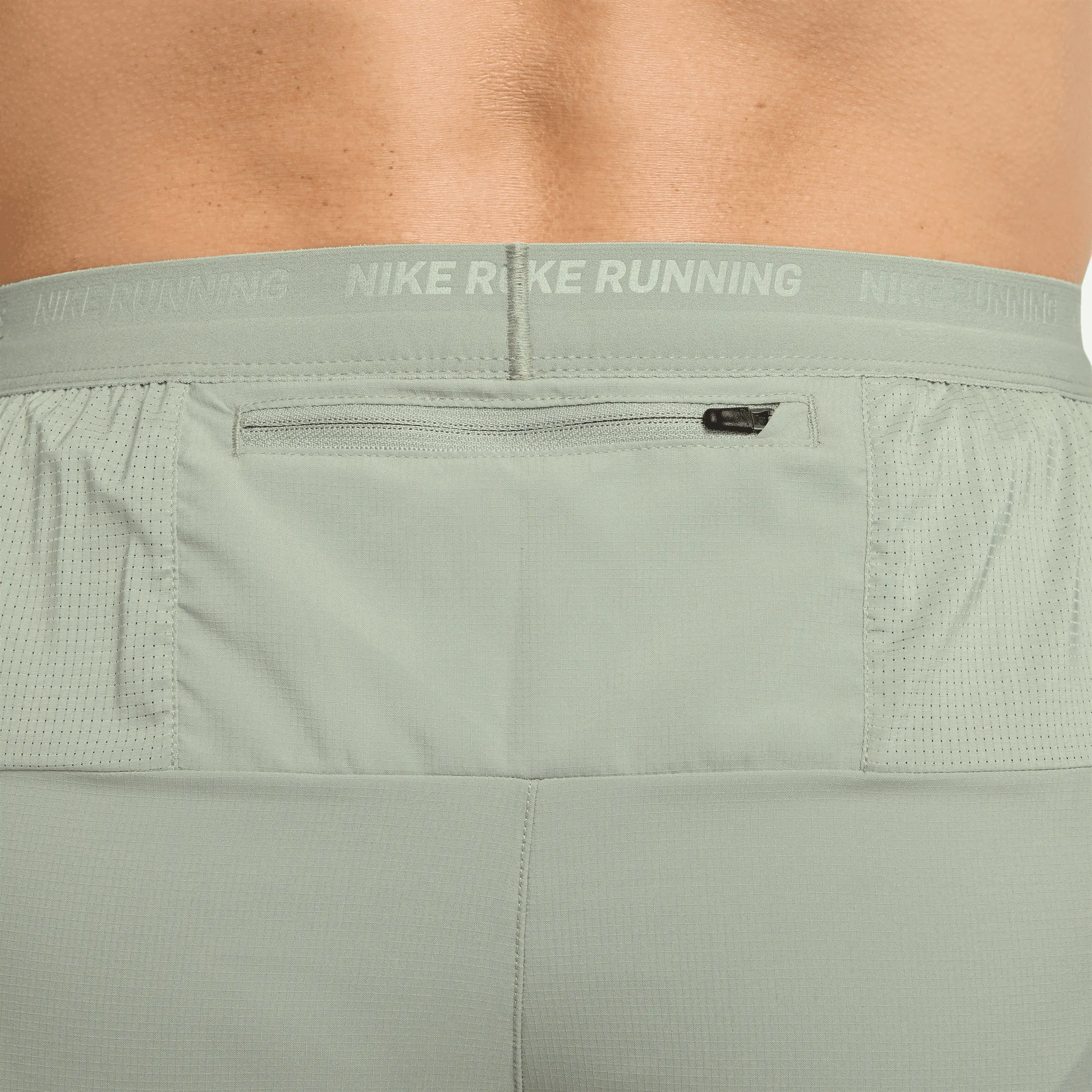 Men's DRI-FIT Stride 5" Shorts (370 - Jade Horizon/Black/Reflective Silver)